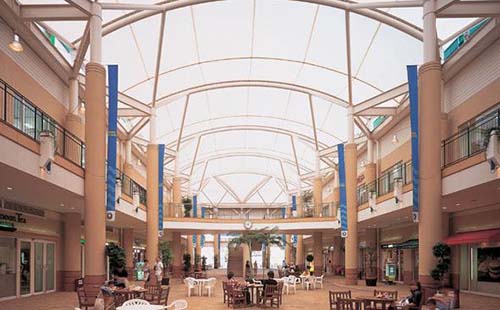 膜材裁剪后是以單元的形式應用于膜結(jié)構(gòu)上