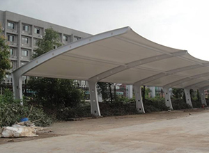駐馬店<font color='red'>膜結(jié)構(gòu)車棚</font>、膜結(jié)構(gòu)看臺【案例】總結(jié)