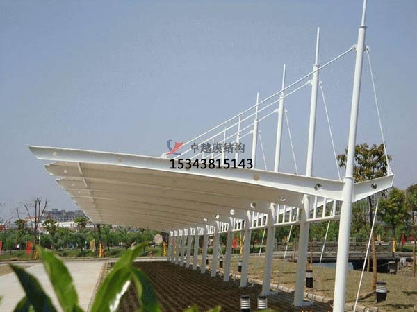 膜結構車棚價格怎么算的