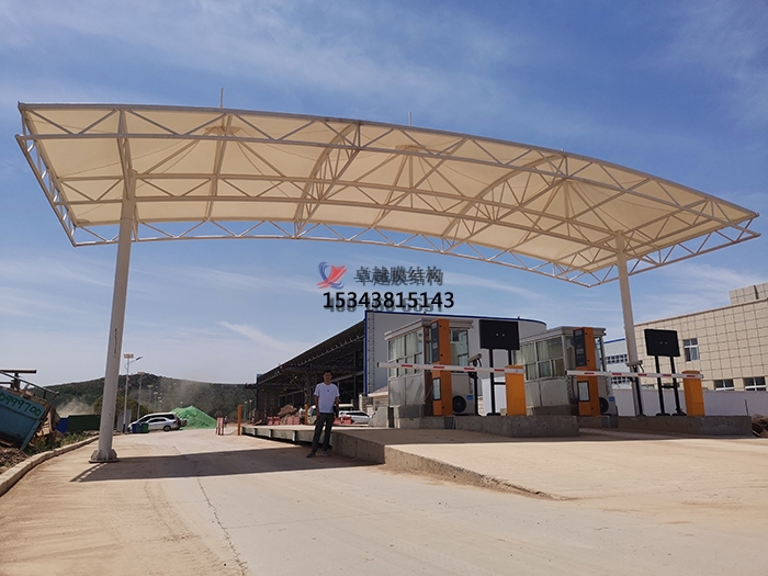 平頂山葉縣建材市場(chǎng)膜結(jié)構(gòu)大門(mén)