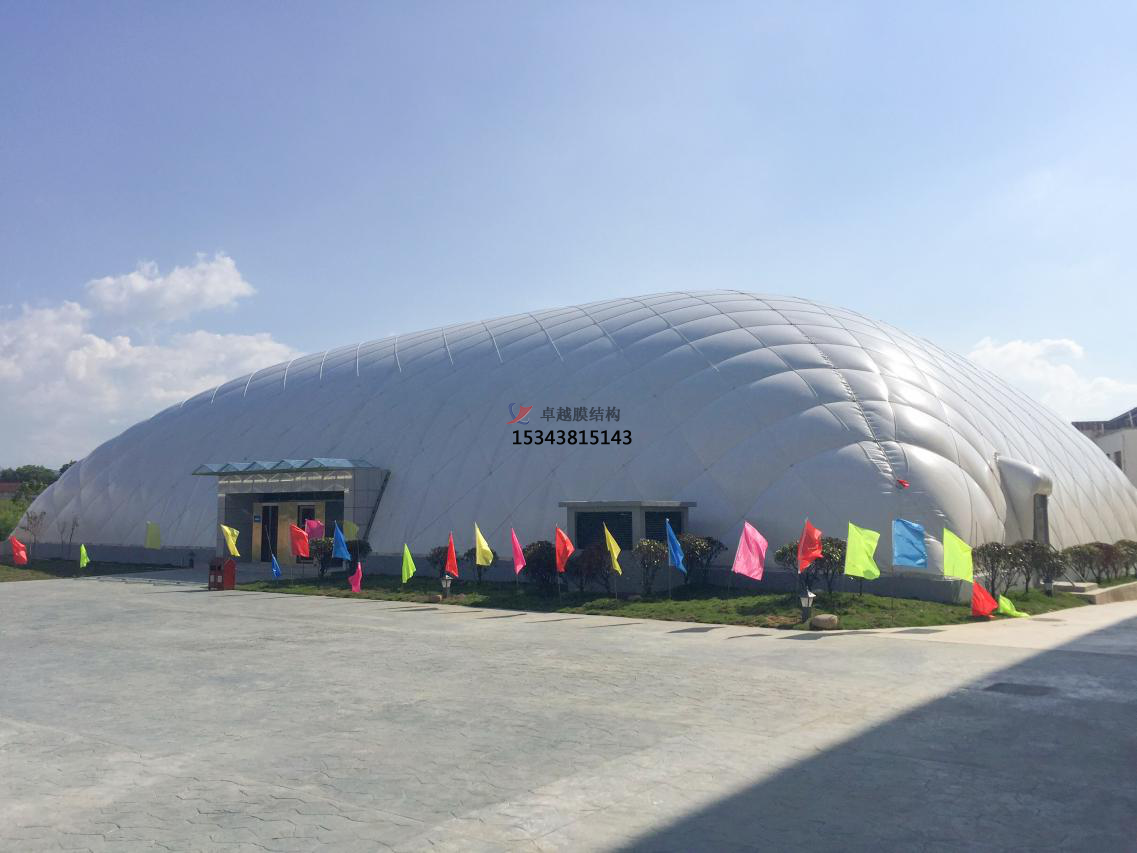 充氣膜結(jié)構(gòu)，充氣膜有什么優(yōu)點