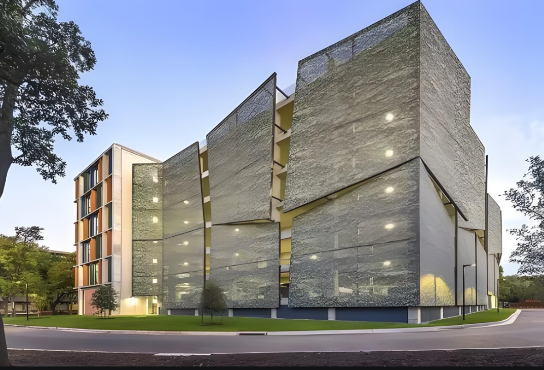 索膜結(jié)構(gòu)安裝工程什么樣？