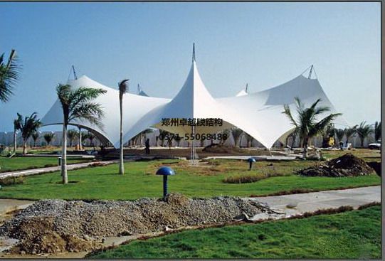 膜結(jié)構(gòu)地下車庫入口